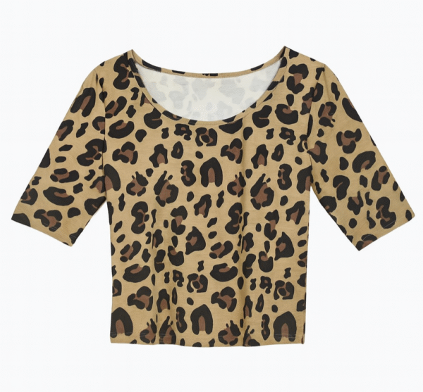 Remera animal print de manga media