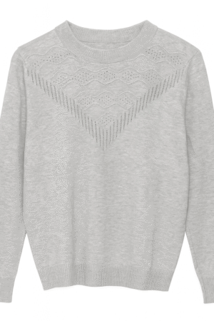 Sweater Gris con Tejido Calado en el Pecho