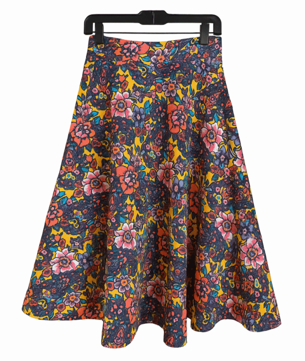 Falda midi estampada floral multicolor