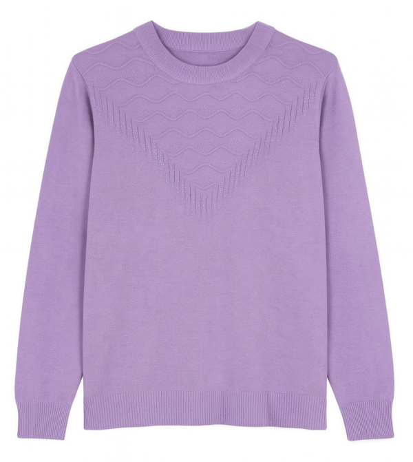 Sweater Lila con Detalle Tejido en el Pecho