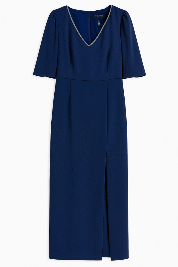 Vestido Elegante Azul Marino con Aplique en Escote – Lovely Grace
