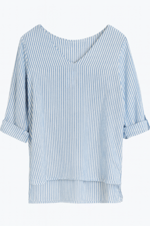 Camisola Rayada Celeste – Estilo Relax con Toque Chic